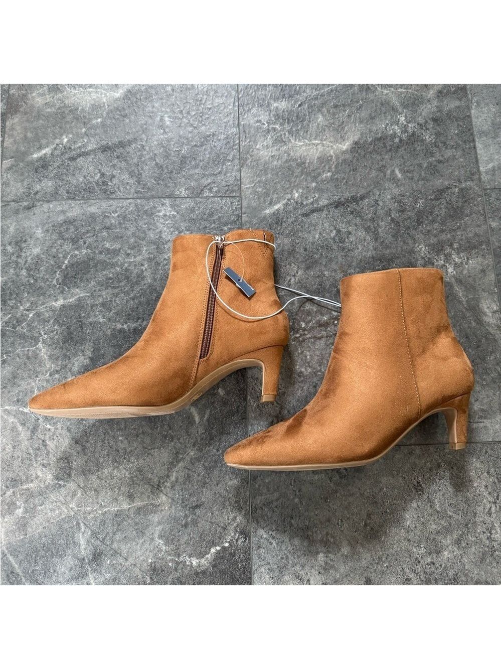 Universal Thread Elegant Tan Ankle Boots With Heel Size 8.5 NWT